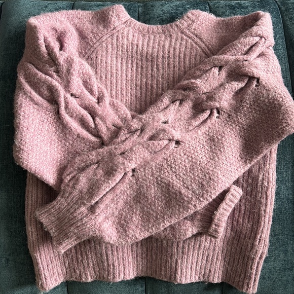 Astr the Label heavy knit sweater with puff sleeves - Picture 8 of 8